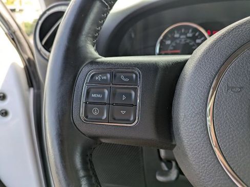 Used 2016 Jeep Wrangler Sport AWD/4WD image 19