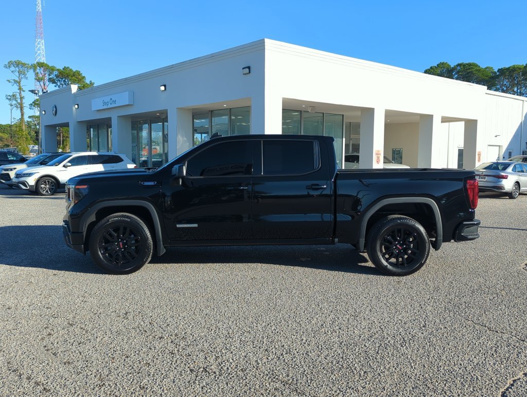 Used 2025 GMC Sierra 1500 Elevation RWD image 4