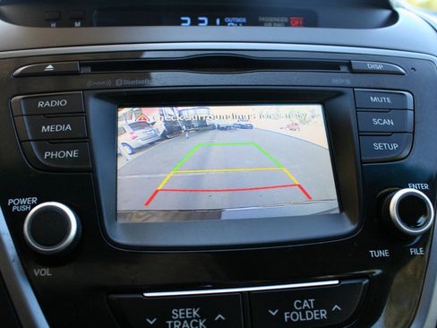 Used 2016 Hyundai Elantra SE w/ Option Group 02 FWD image 20