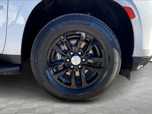 Used 2024 Chevrolet Tahoe LT image 22