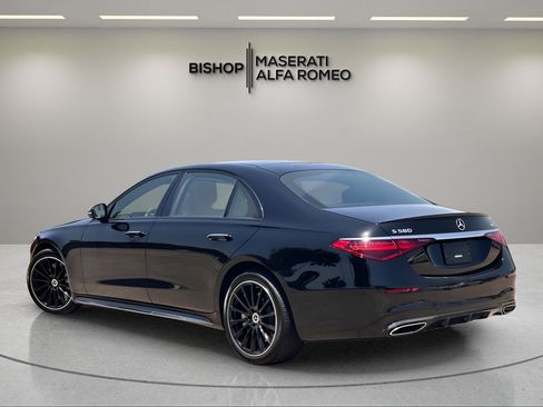 Used 2023 Mercedes-Benz S 580 4MATIC Sedan w/ AMG Line image 3