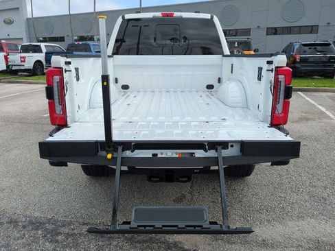 New 2026 Ford F250 Platinum image 13
