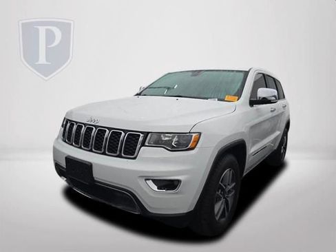 Used 2021 Jeep Grand Cherokee Limited w/ Trailer Tow Group IV AWD/4WD image 9