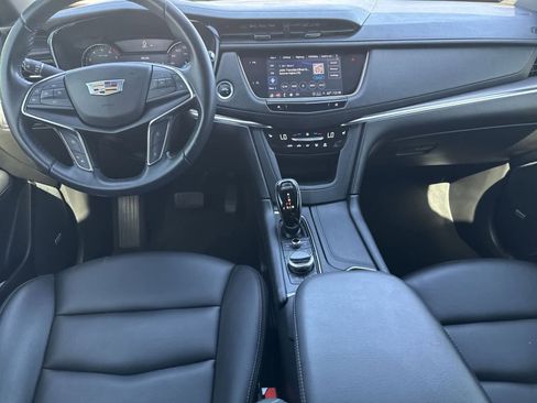 Used 2022 Cadillac XT5 Luxury w/ LPO, Floor Liner Package image 15