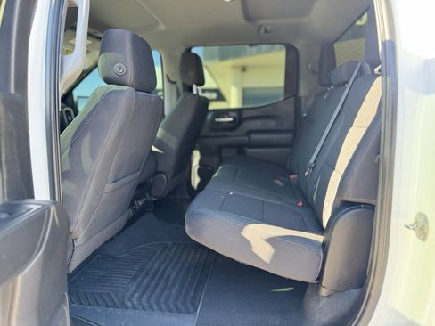 Used 2021 Chevrolet Silverado 1500 LT w/ Z71 Off-Road Package image 7