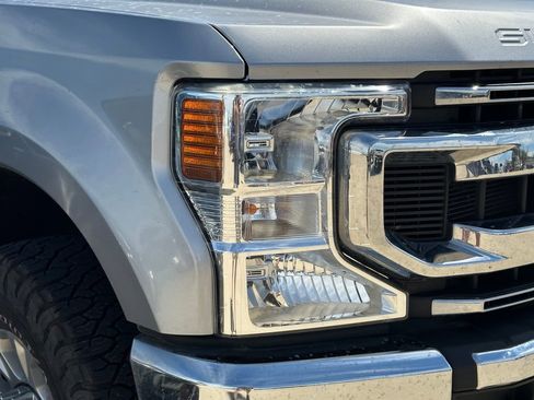 Used 2021 Ford F250 XL w/ STX Appearance Package image 6