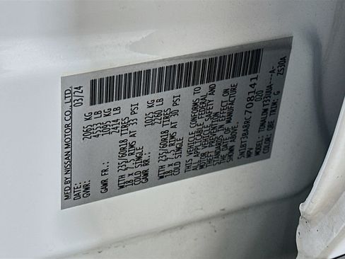 Used 2024 Nissan Rogue SV FWD image 12