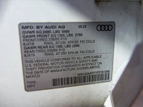 Used 2023 Audi Q5 2.0T Premium w/ Convenience Package AWD/4WD image 27