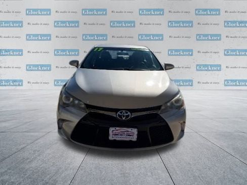 Used 2017 Toyota Camry SE image 8