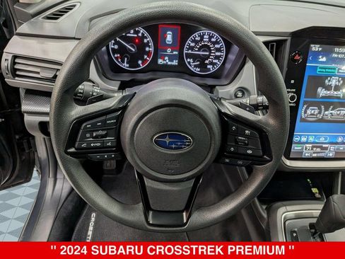 Used 2024 Subaru Crosstrek 2.0i Premium AWD/4WD image 16