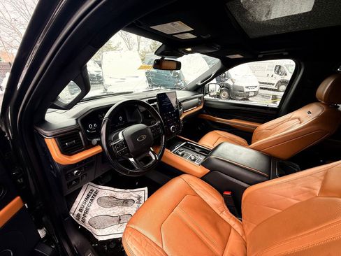 Used 2022 Ford Expedition Max Platinum image 10