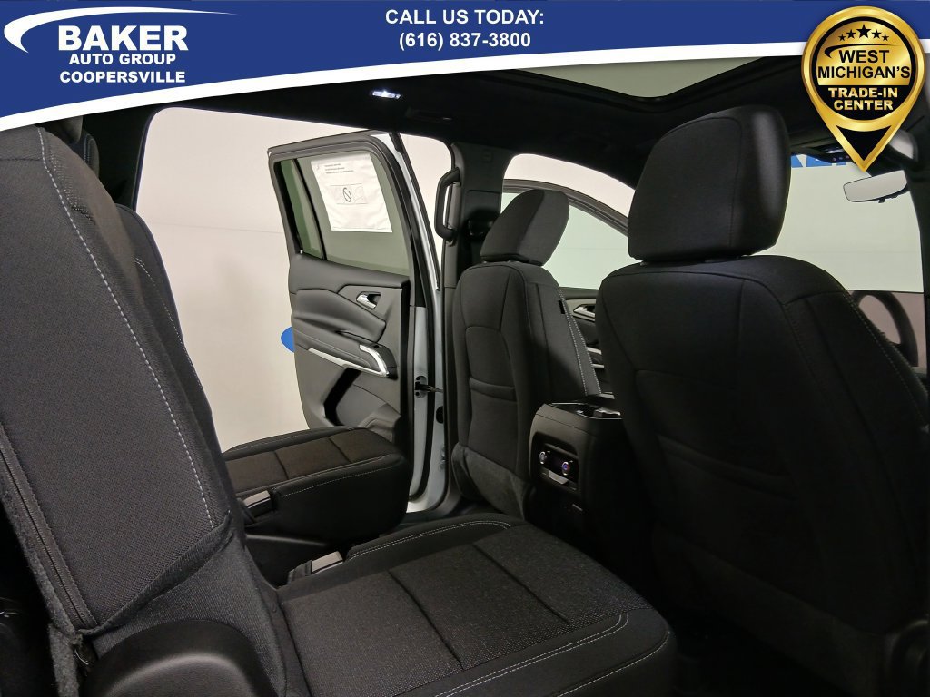 New 2027 Chevrolet Traverse LT w/ Sun and Wheel Package AWD/4WD image 14