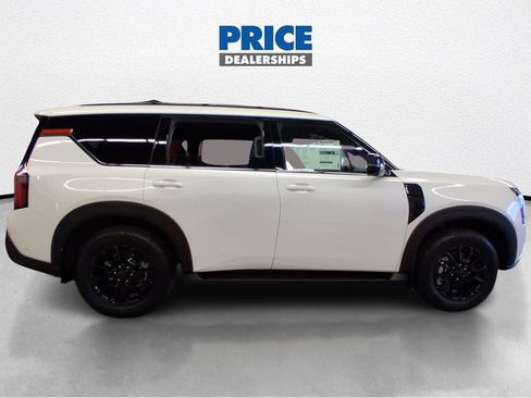 New 2026 Nissan Armada PRO-4X w/ Captain's Chari Seat Package AWD/4WD image 4