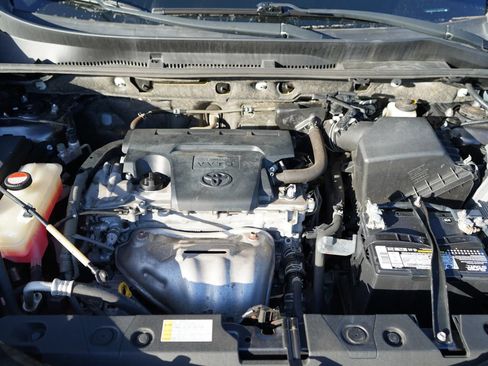 Used 2016 Toyota RAV4 LE FWD image 23