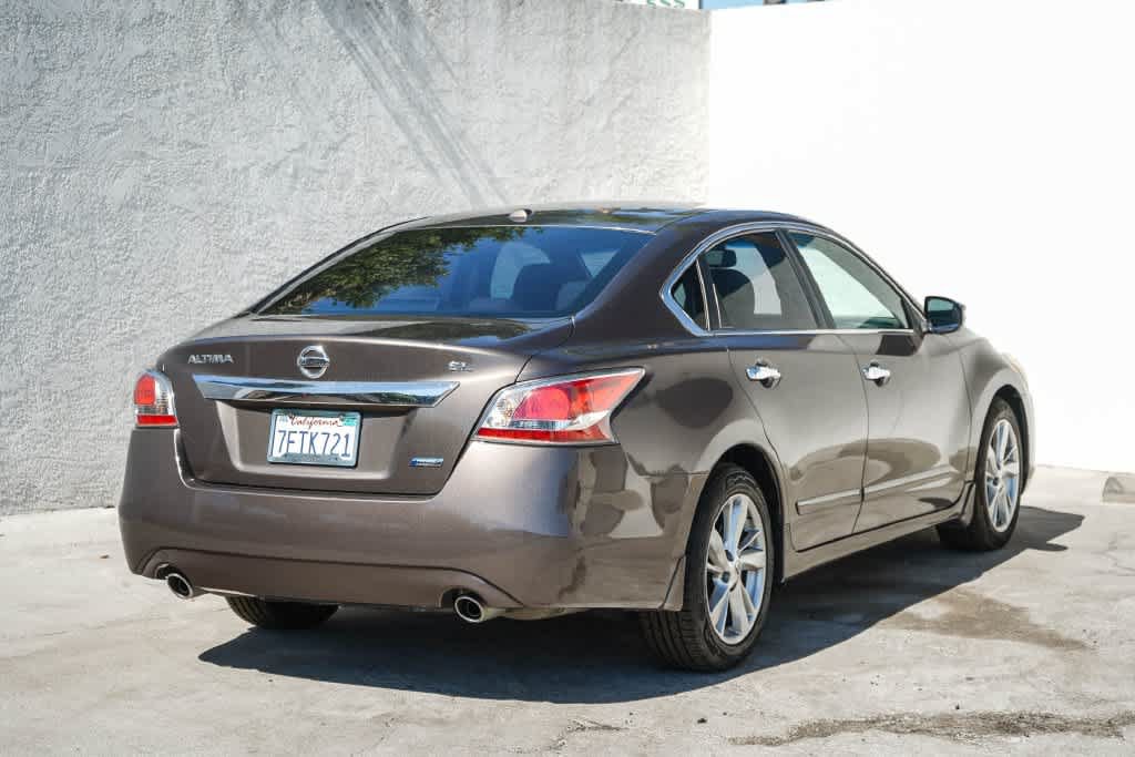 Used 2014 Nissan Altima 2.5 SL FWD image 6