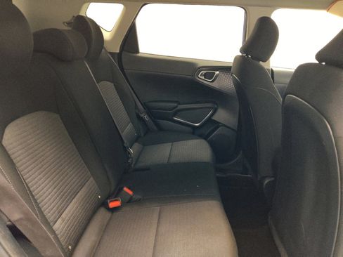 Used 2021 Kia Soul GT-Line image 19