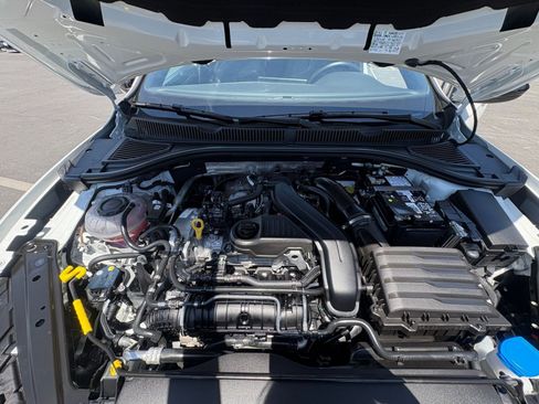 Used 2025 Volkswagen Jetta Sport FWD image 30