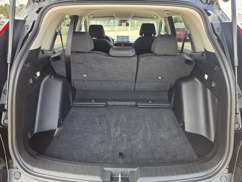 Used 2025 Honda CR-V LX image 28