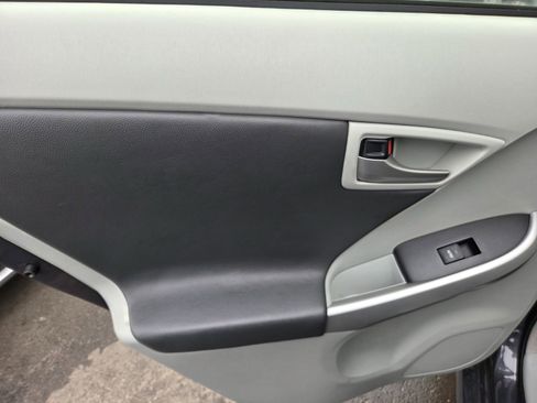 Used 2012 Toyota Prius Prius II image 10