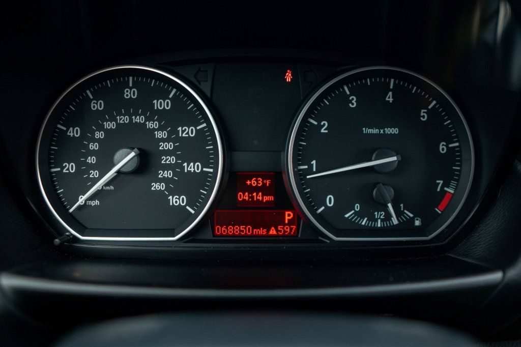 Used 2008 BMW 128i Convertible RWD image 36