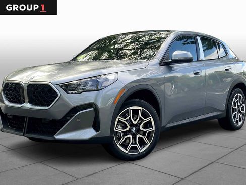 Used 2026 BMW X2 xDrive28i w/ Convenience Package AWD/4WD image 1