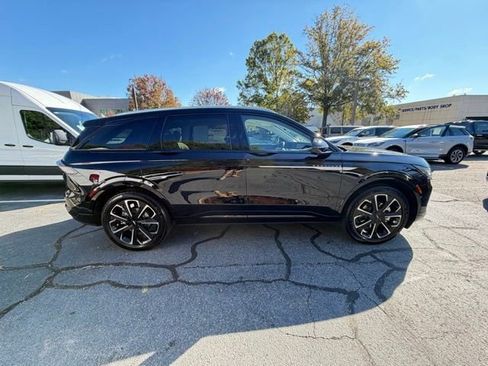 New 2026 Lincoln Nautilus Reserve image 6