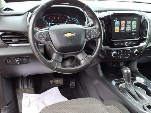 Used 2019 Chevrolet Traverse LT AWD/4WD image 17