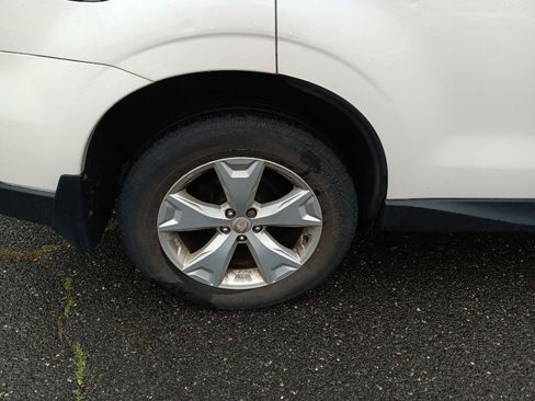 Used 2016 Subaru Forester 2.5i Premium AWD/4WD image 10