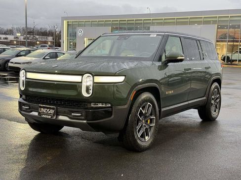 Used 2023 Rivian R1S Adventure AWD/4WD image 6