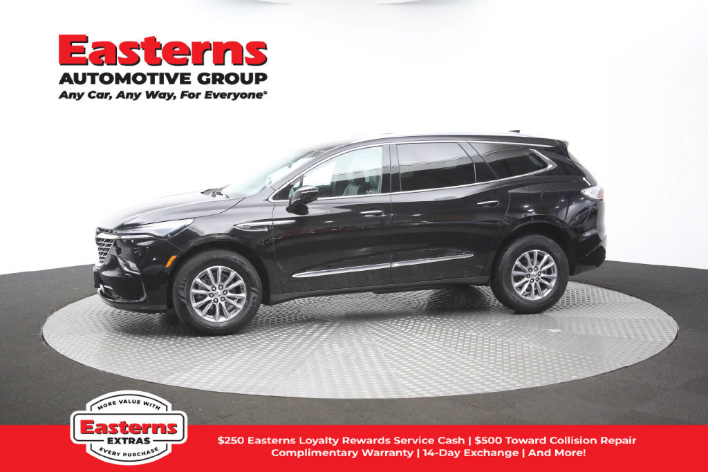 Used 2023 Buick Enclave Essence AWD/4WD image 61