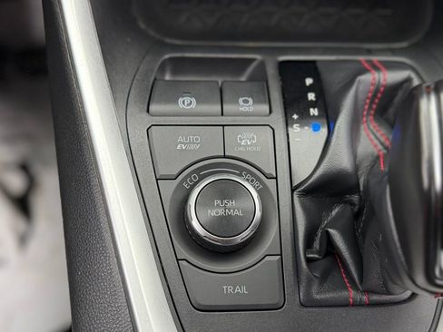 Certified 2024 Toyota RAV4 SE w/ Weather & Moonroof Package image 22