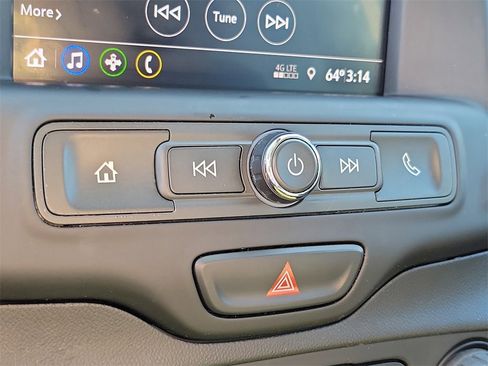 Used 2020 GMC Terrain SLE image 27