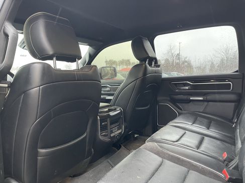 Used 2022 RAM 1500 Laramie image 11