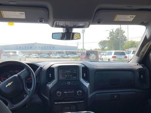 Used 2021 Chevrolet Silverado 1500 Custom image 29