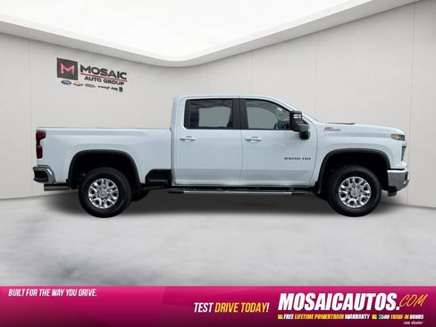 Used 2026 Chevrolet Silverado 2500 LT AWD/4WD image 8