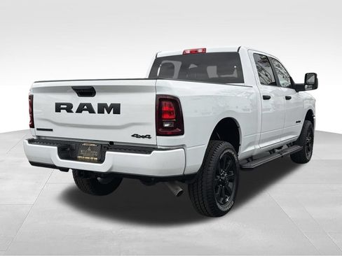 Used 2025 RAM 2500 Big Horn AWD/4WD image 10