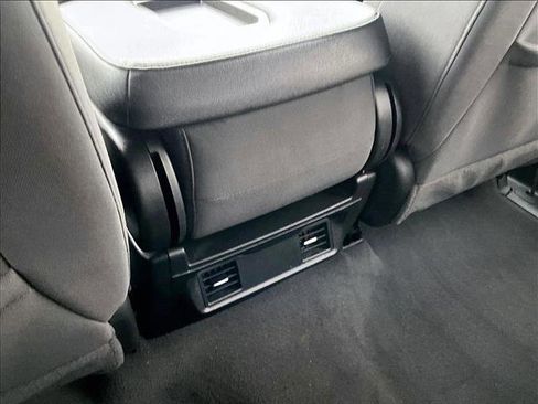 Used 2024 Chevrolet Silverado 3500 LT image 23