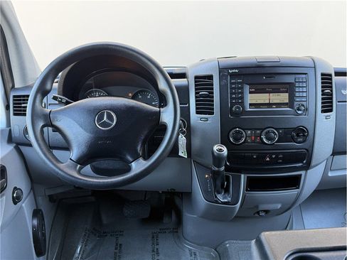 Used 2016 Mercedes-Benz Sprinter 2500 image 12
