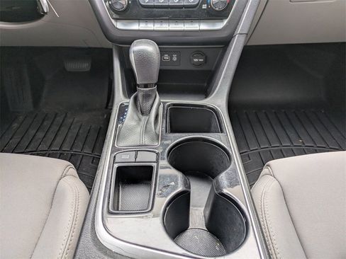 Used 2018 Hyundai Sonata SE image 18