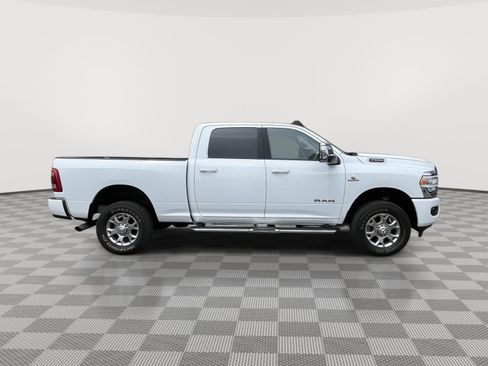 Used 2024 RAM 2500 Laramie AWD/4WD image 10