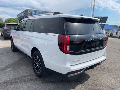Used 2025 Ford Expedition Max Platinum AWD/4WD image 6