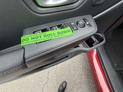 New 2025 Honda Pilot EX-L image 14