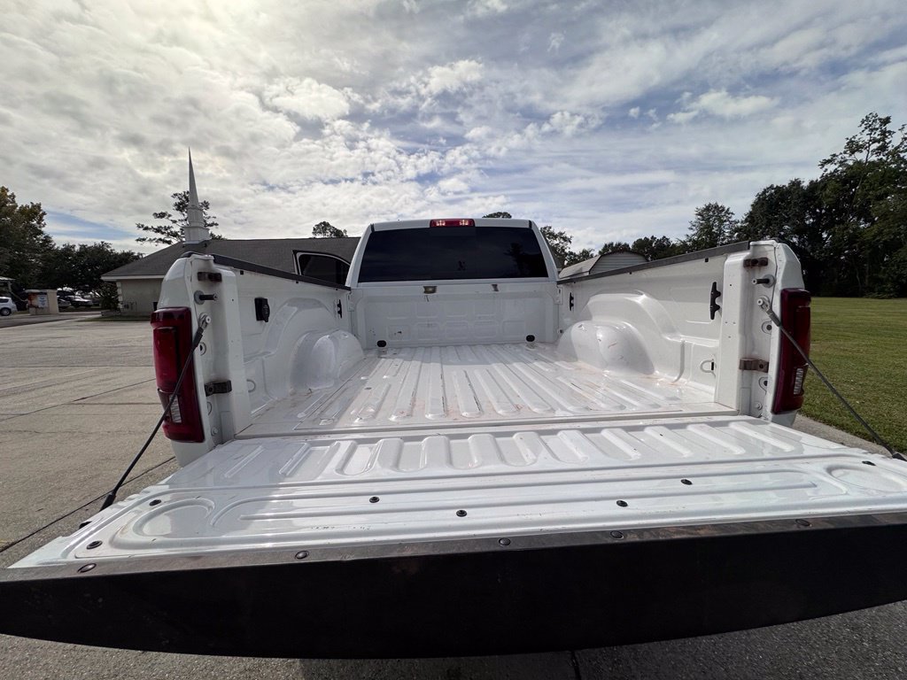 Used 2019 RAM 1500 Laramie AWD/4WD image 21