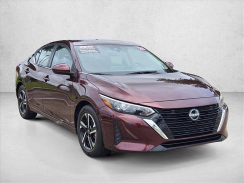 Used 2025 Nissan Sentra SV FWD image 3