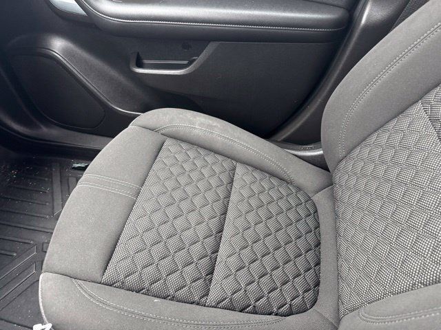 Used 2020 Chevrolet Blazer LT FWD image 5