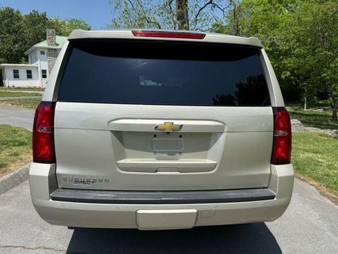 Used 2016 Chevrolet Suburban LT AWD/4WD image 8