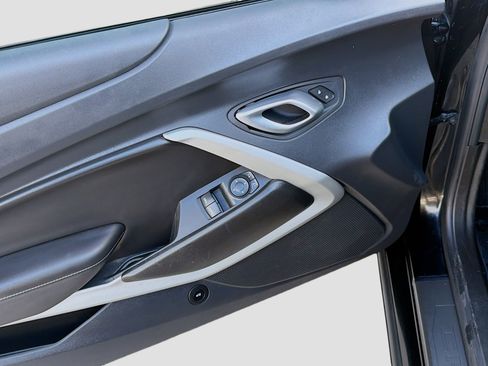 Used 2022 Chevrolet Camaro LT w/ RS Package image 16