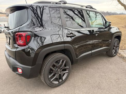 Used 2020 Jeep Renegade Altitude image 6