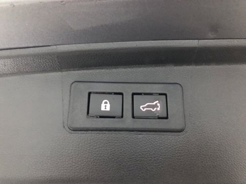 Used 2025 Subaru Outback Wilderness image 9