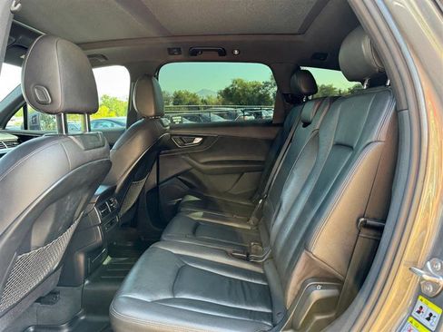 Used 2017 Audi Q7 3.0T Premium Plus image 15